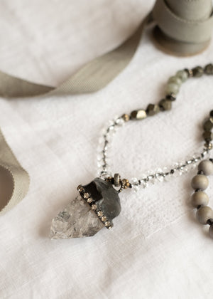 Crackled Crystal Point Mala