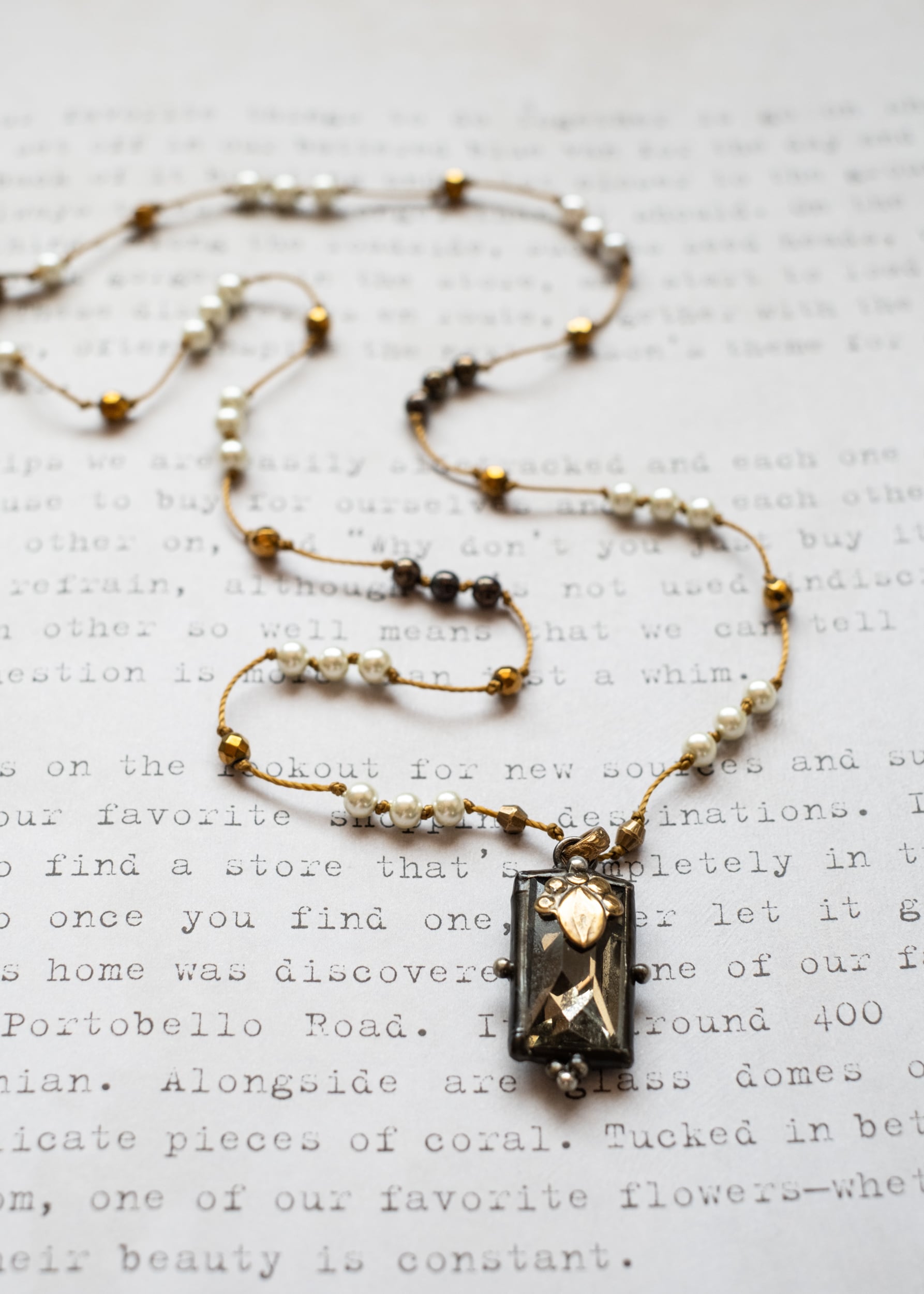 Golden Light Glass Pendant Necklace