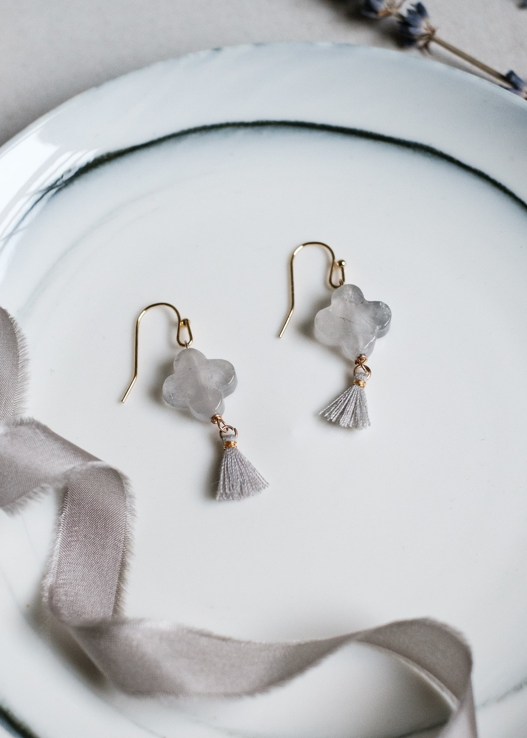 Gray Chalcedony Clover Earrings