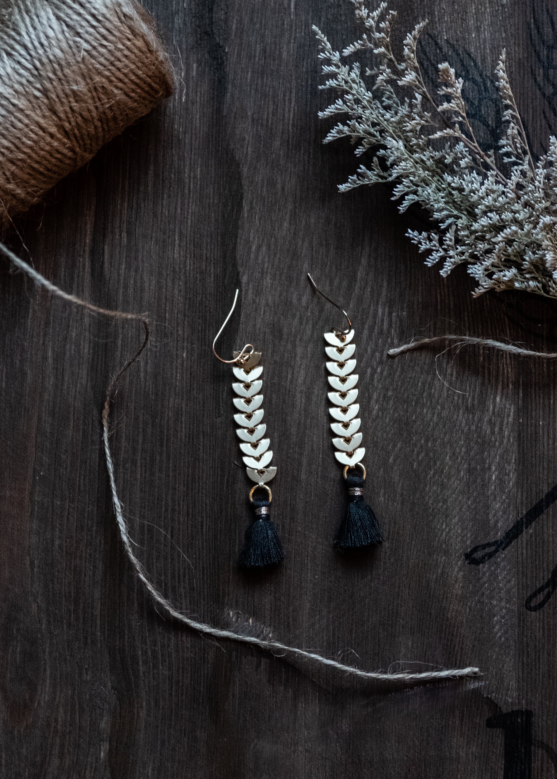 Fishbone Chain Tassel Earrings