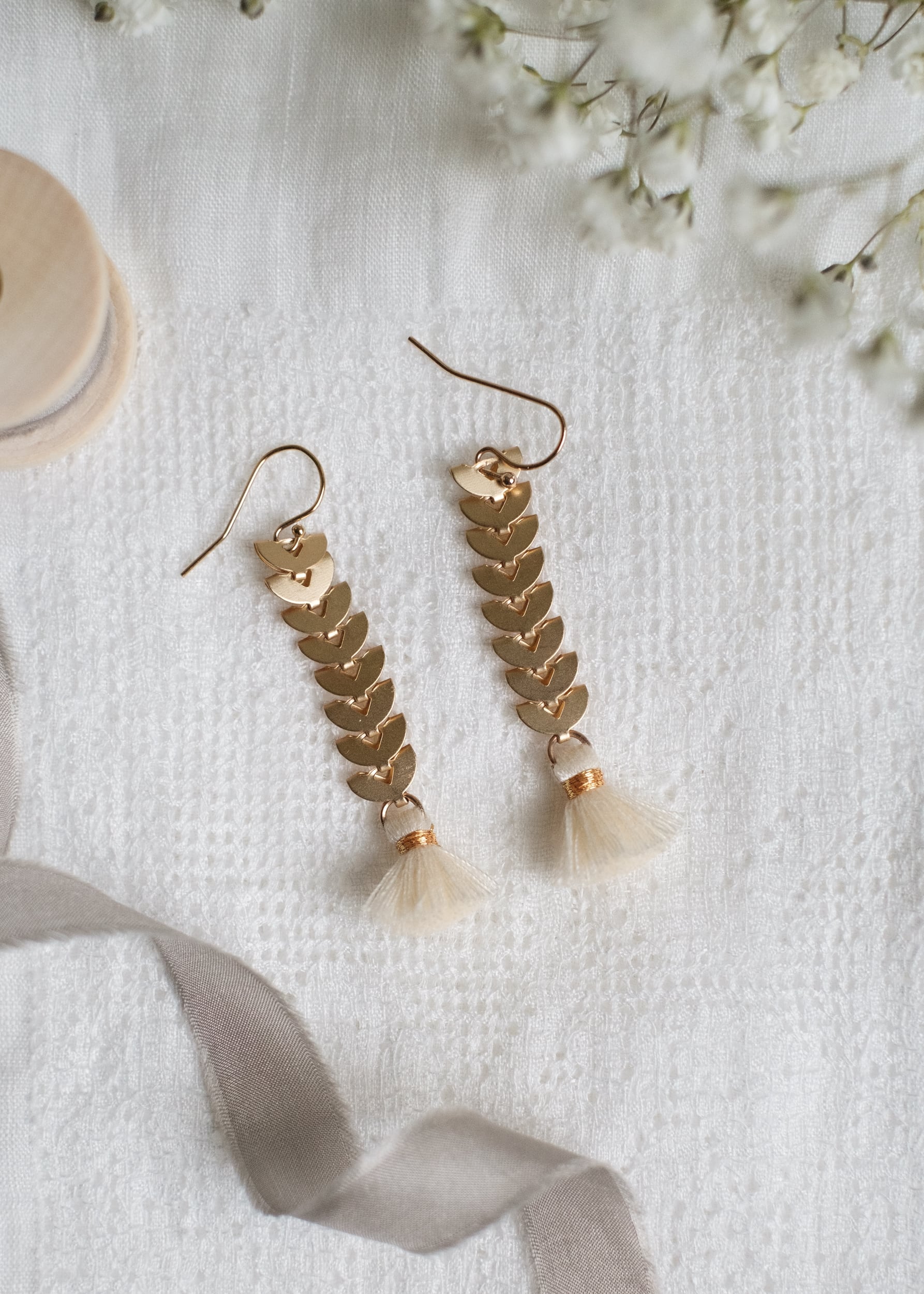 Fishbone Chain Tassel Earrings