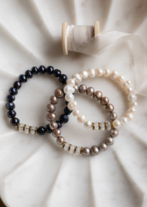 Freshwater Pearl Bracelet by Atelier 363, photo e