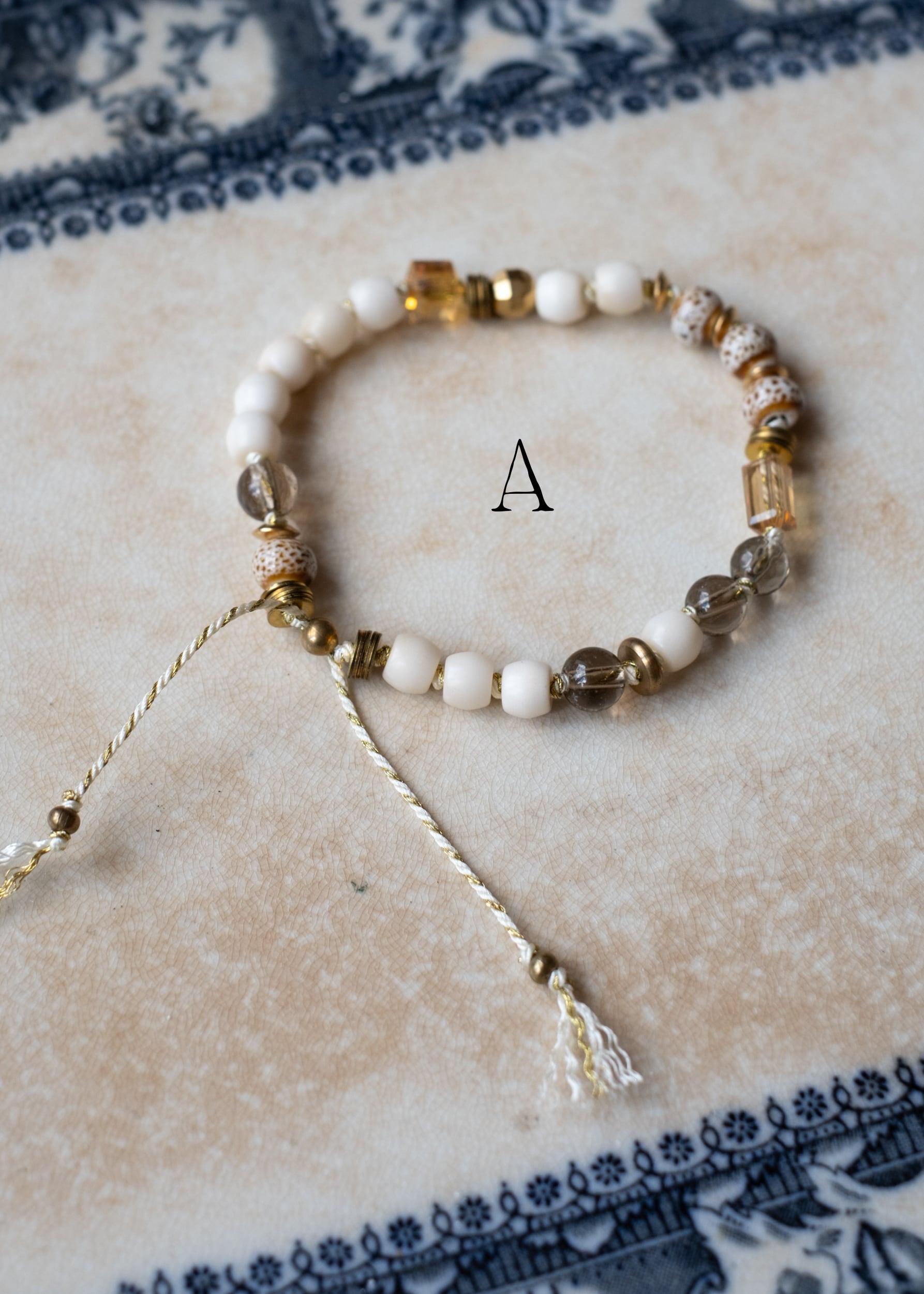 Bone and Crystal Adjustable Bracelet in Cream or Lavender by Atelier 363, photo d