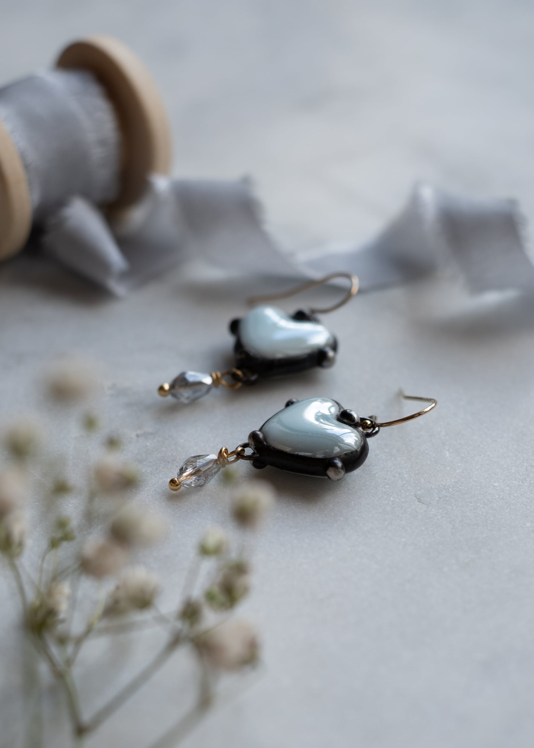 Sky Blue Ceramic Heart Earrings by Atelier 363, photo d