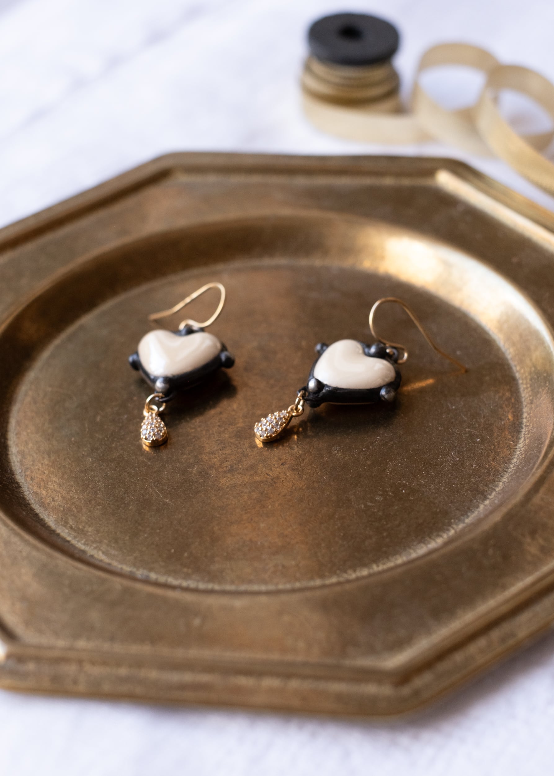Cream Ceramic Heart Earrings by Atelier 363, photo c