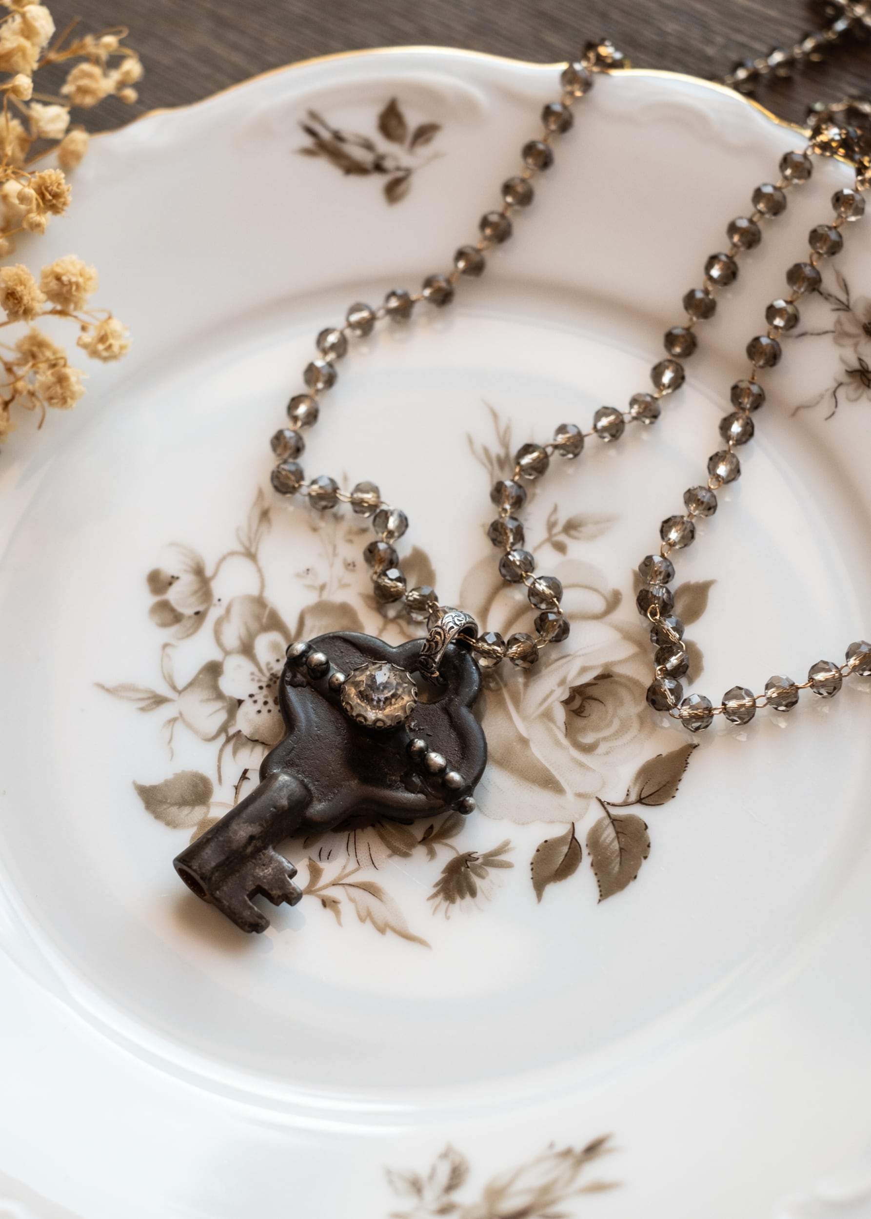 Gatekeeper Necklace by Atelier 363, photo c
