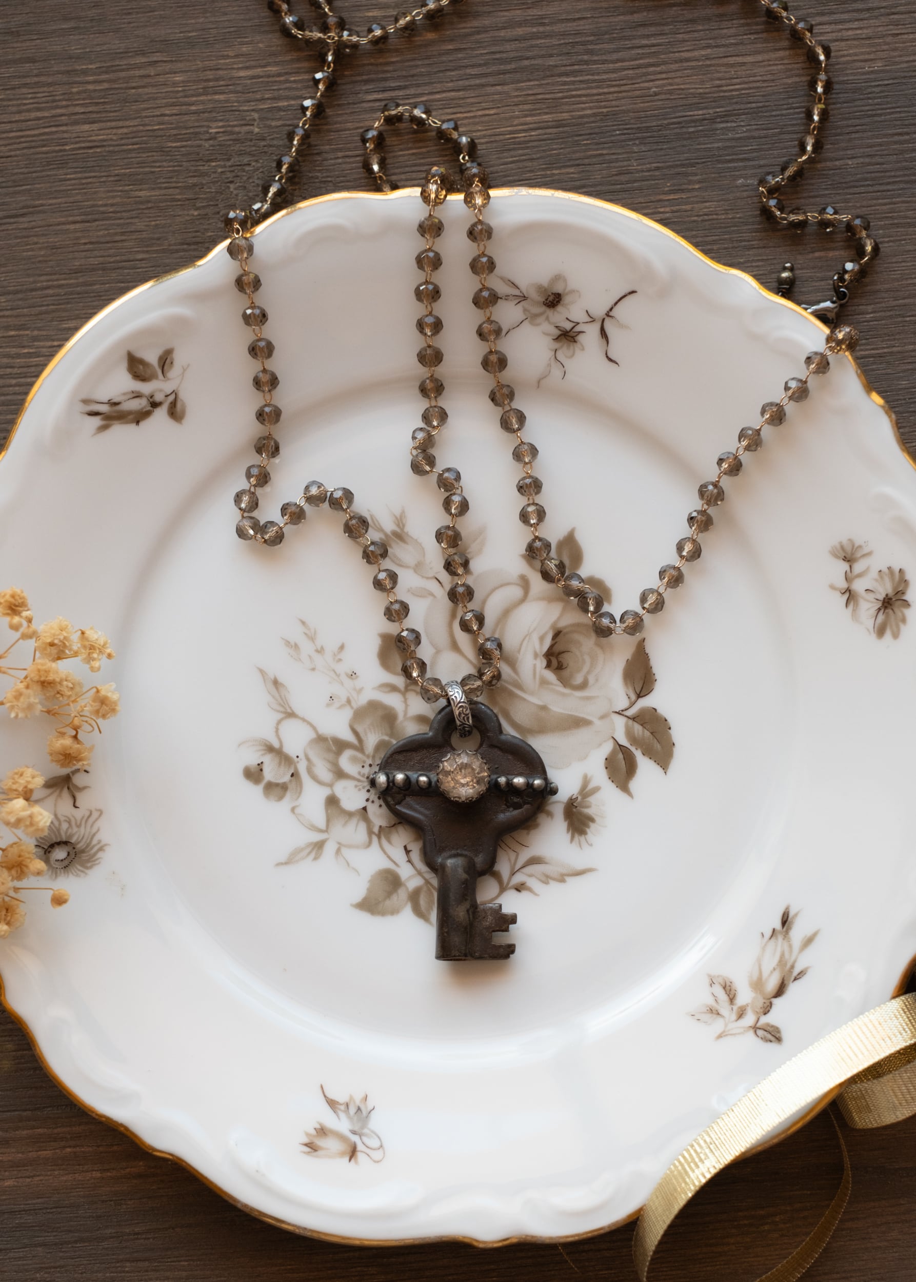 Gatekeeper Necklace by Atelier 363, photo e