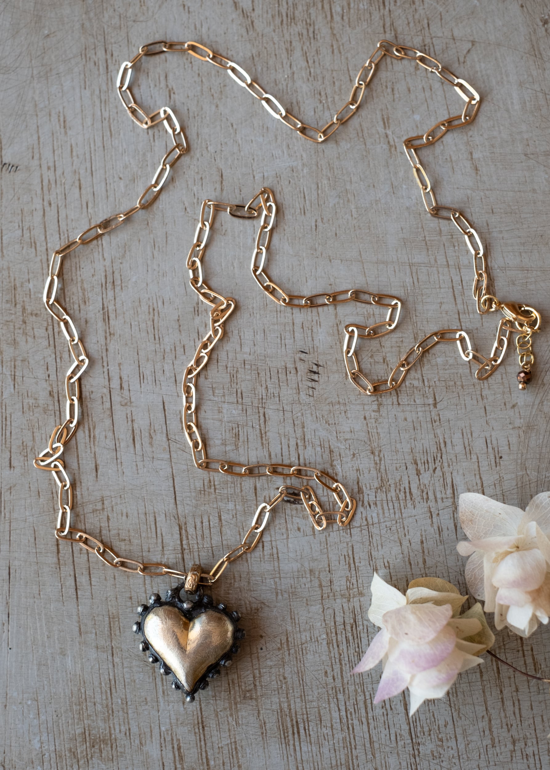 Heart of Gold Necklace by Atelier 363, photo e