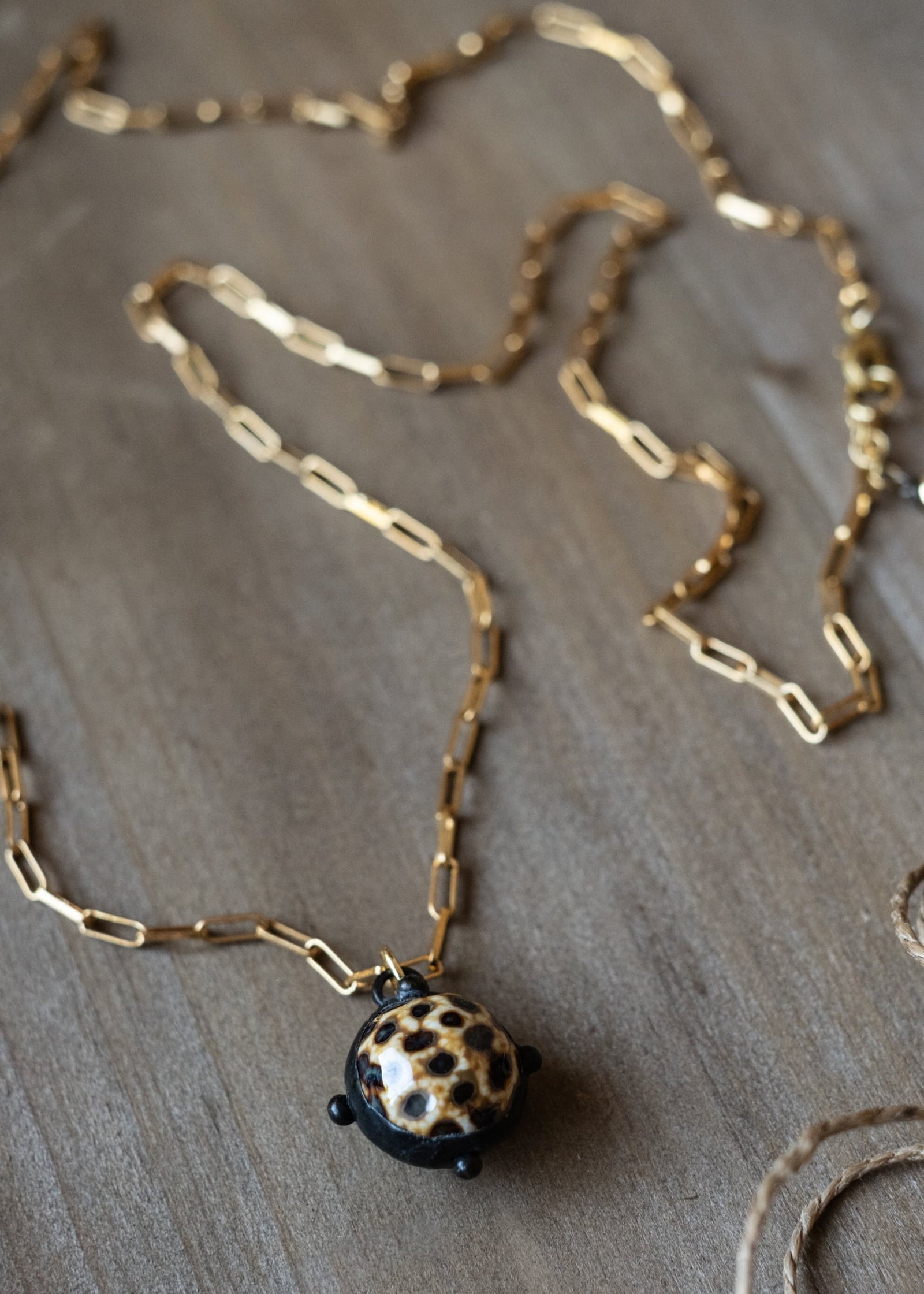 Speckled Sphere Pendant Necklace