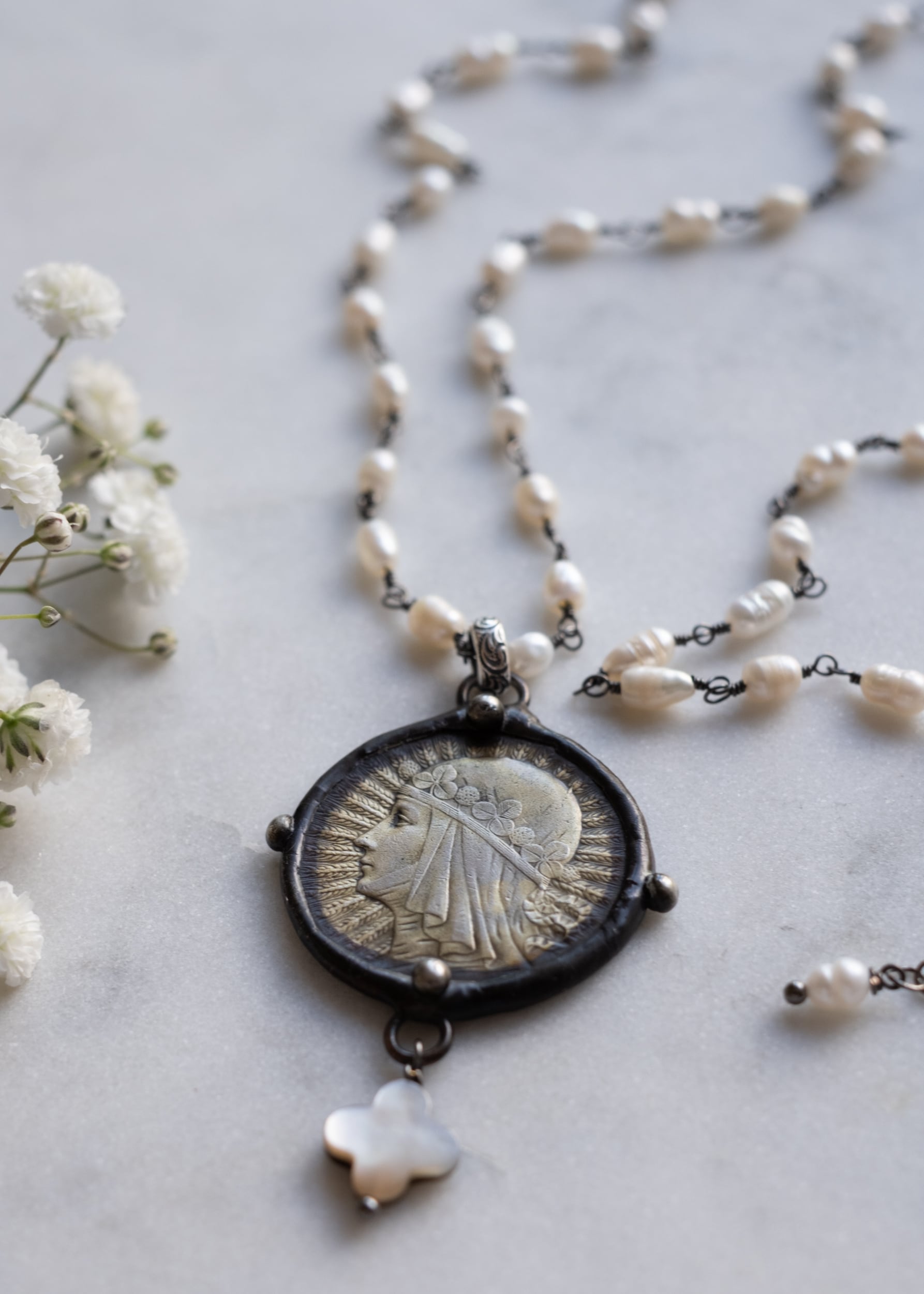 Radiant Madonna Pearl Medallion Necklace by Atelier 363, photo d