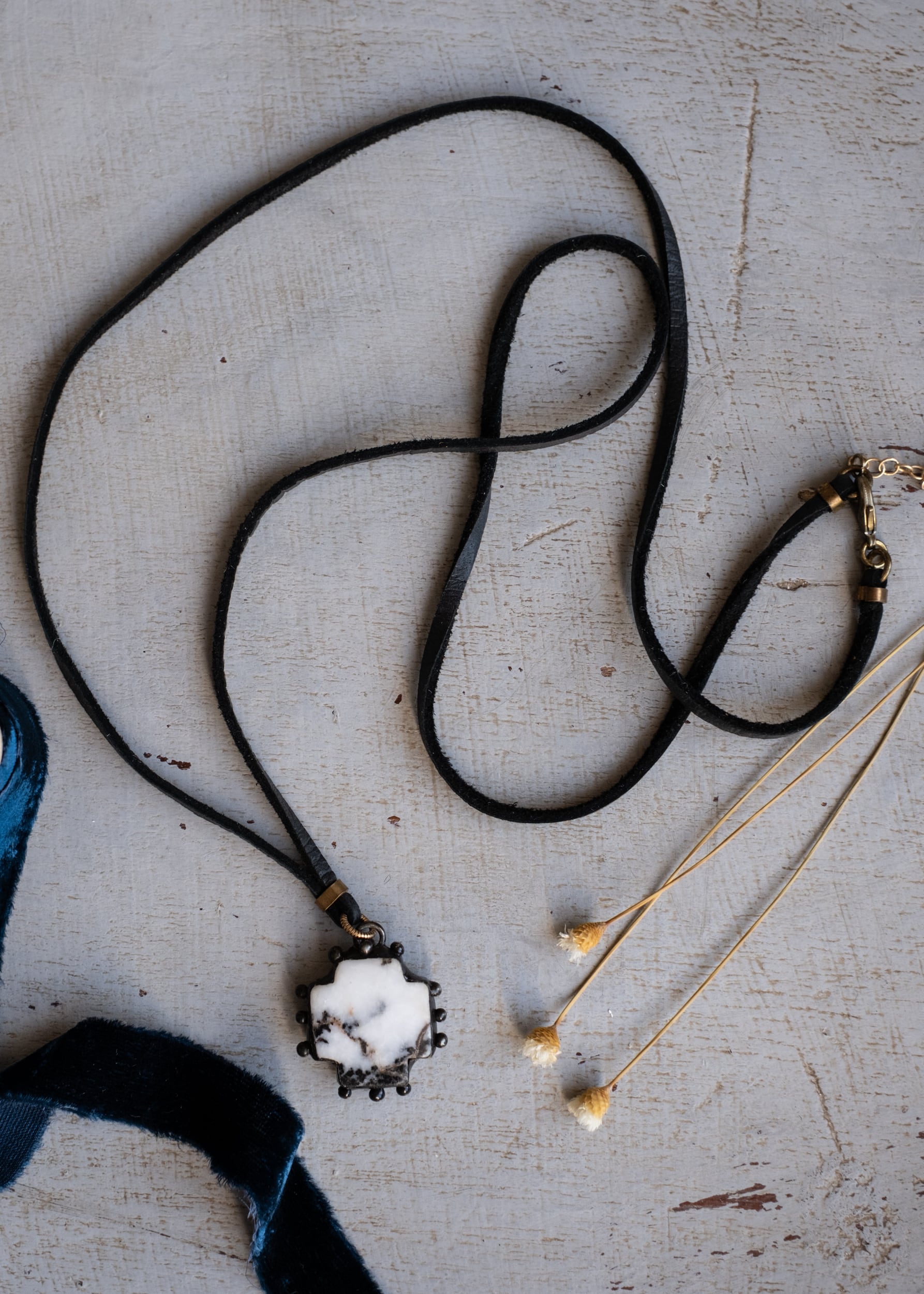 Vein of Earth Necklace by Atelier 363, photo c