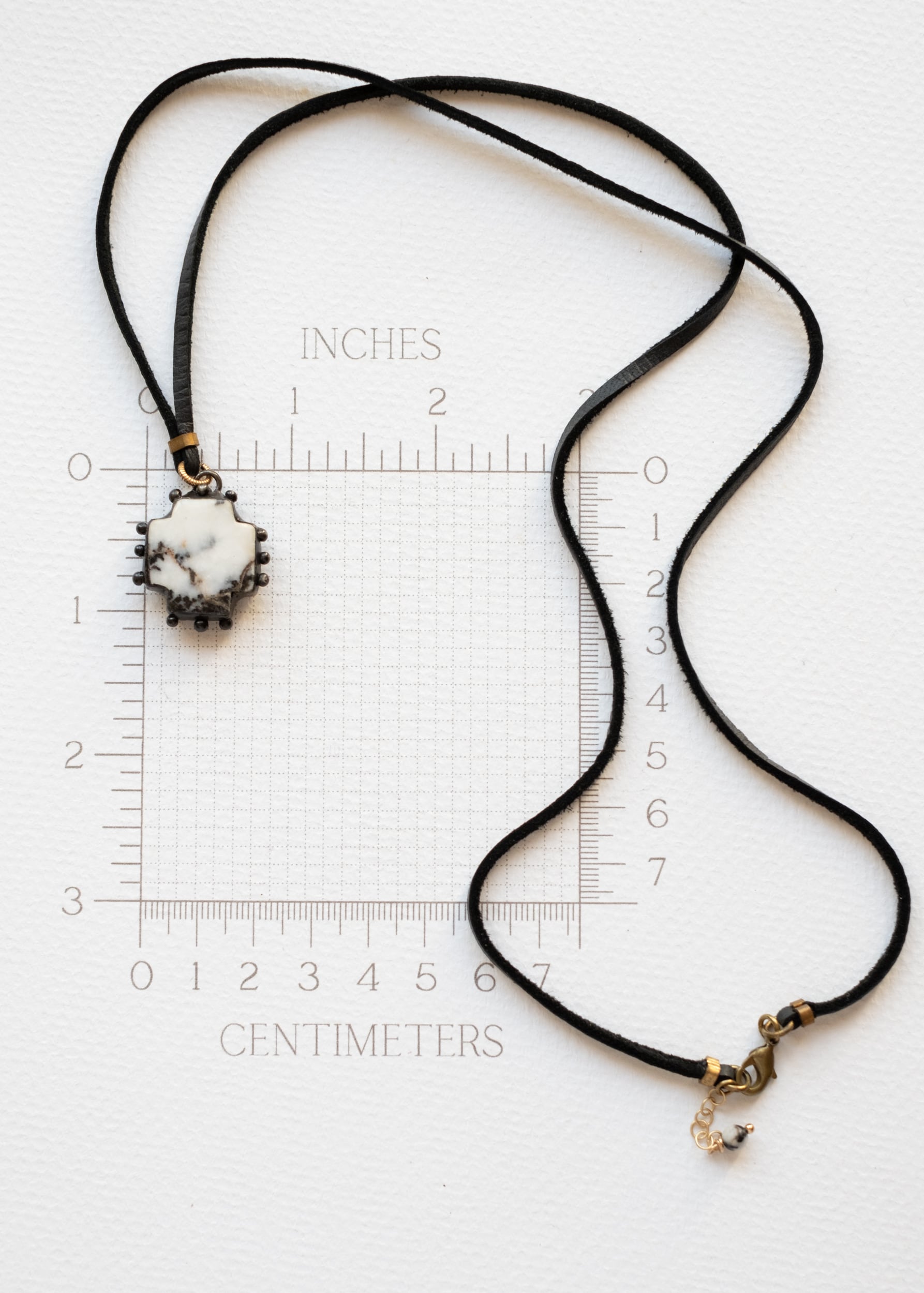 Vein of Earth Necklace by Atelier 363, photo d