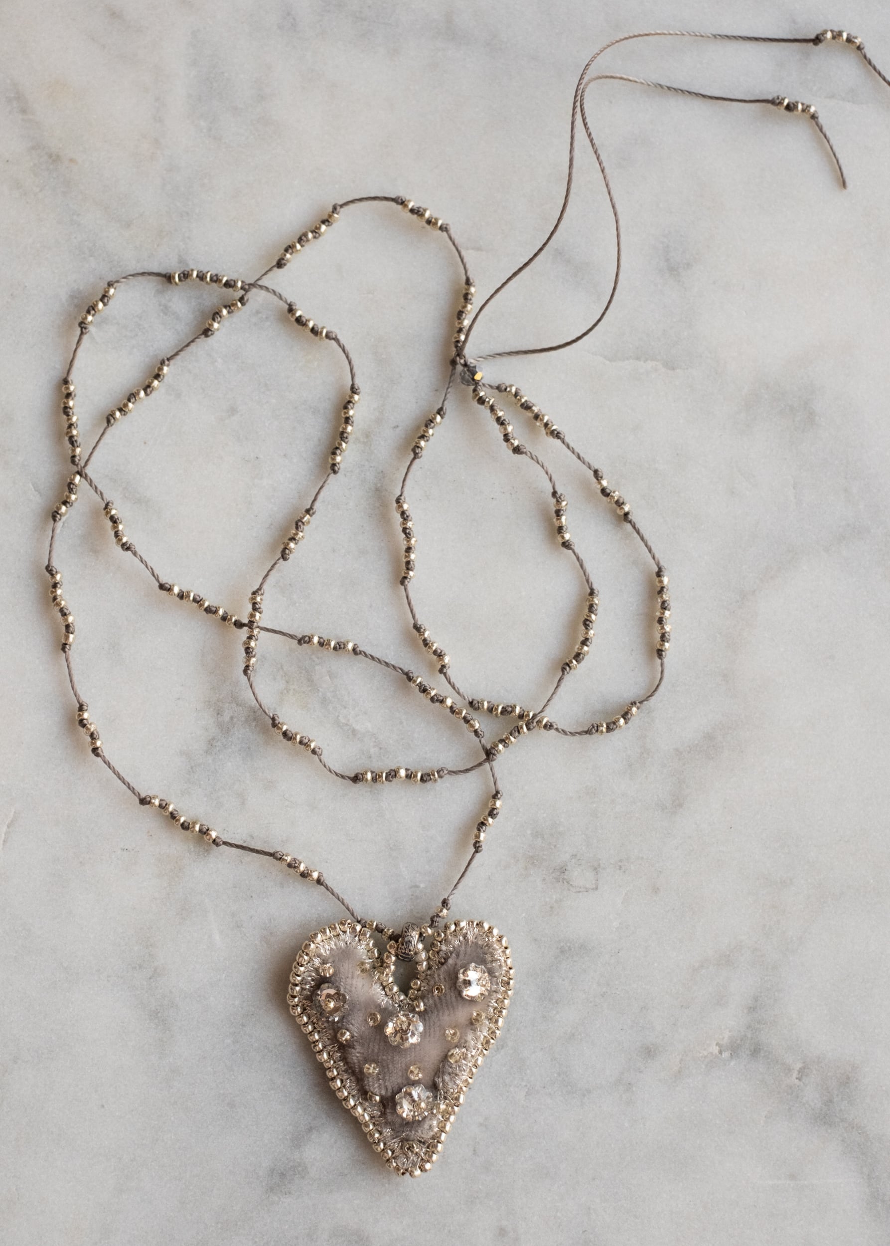 Silver Blossom Velvet Heart Necklace by Atelier 363, photo i