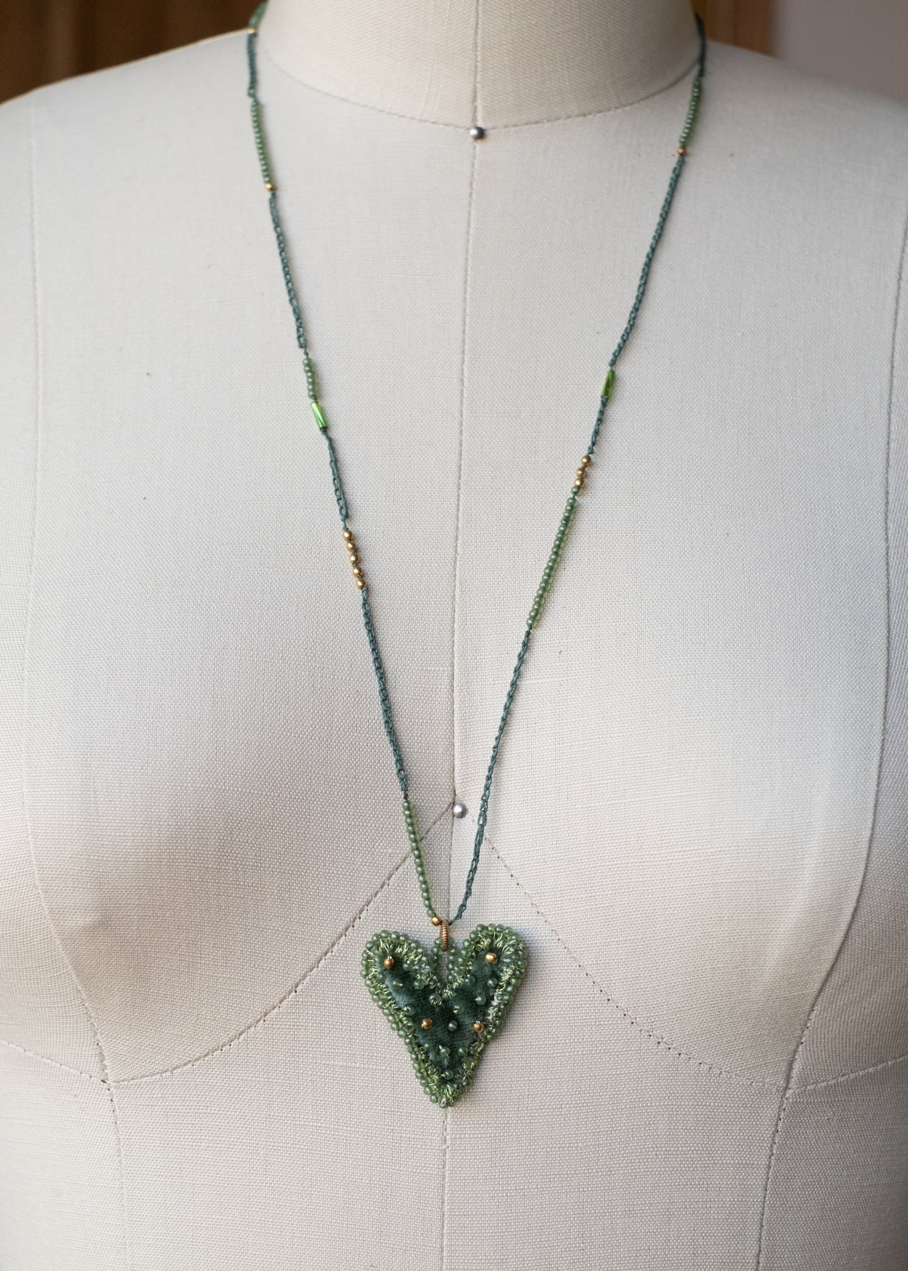 Olive Velvet Heart Necklace by Atelier 363, photo e