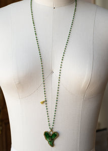 Emerald Eye Velvet Heart Necklace by Atelier 363, photo e