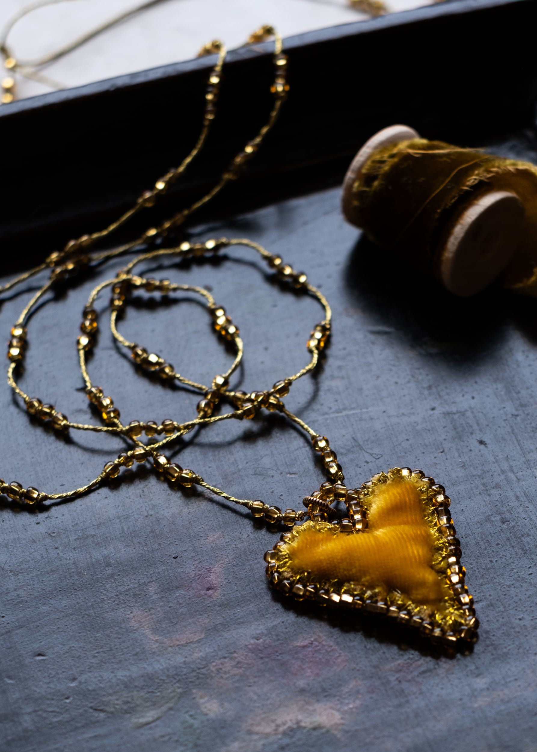Deep Gold Velvet Heart Necklace by Atelier 363, photo d