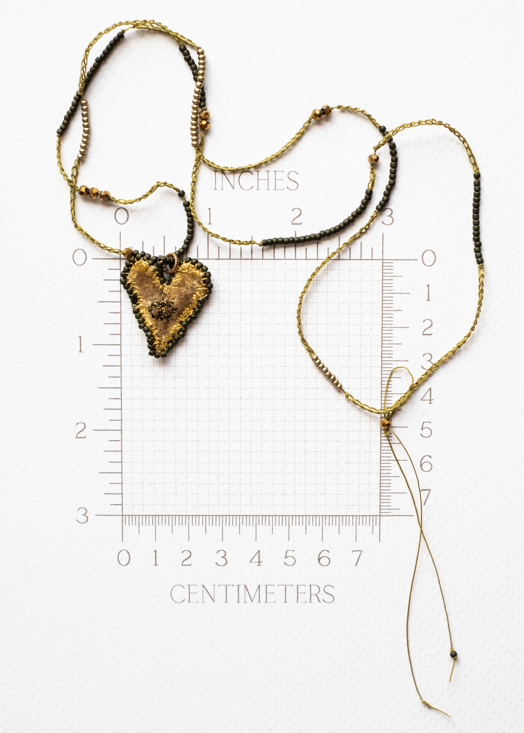 Honey and Olive Velvet Heart Necklace by Atelier 363, photo d