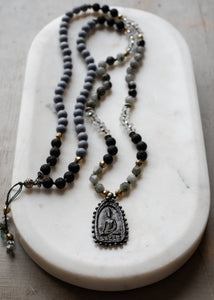 Amulet of Stillness Mala by Atelier 363, photo c