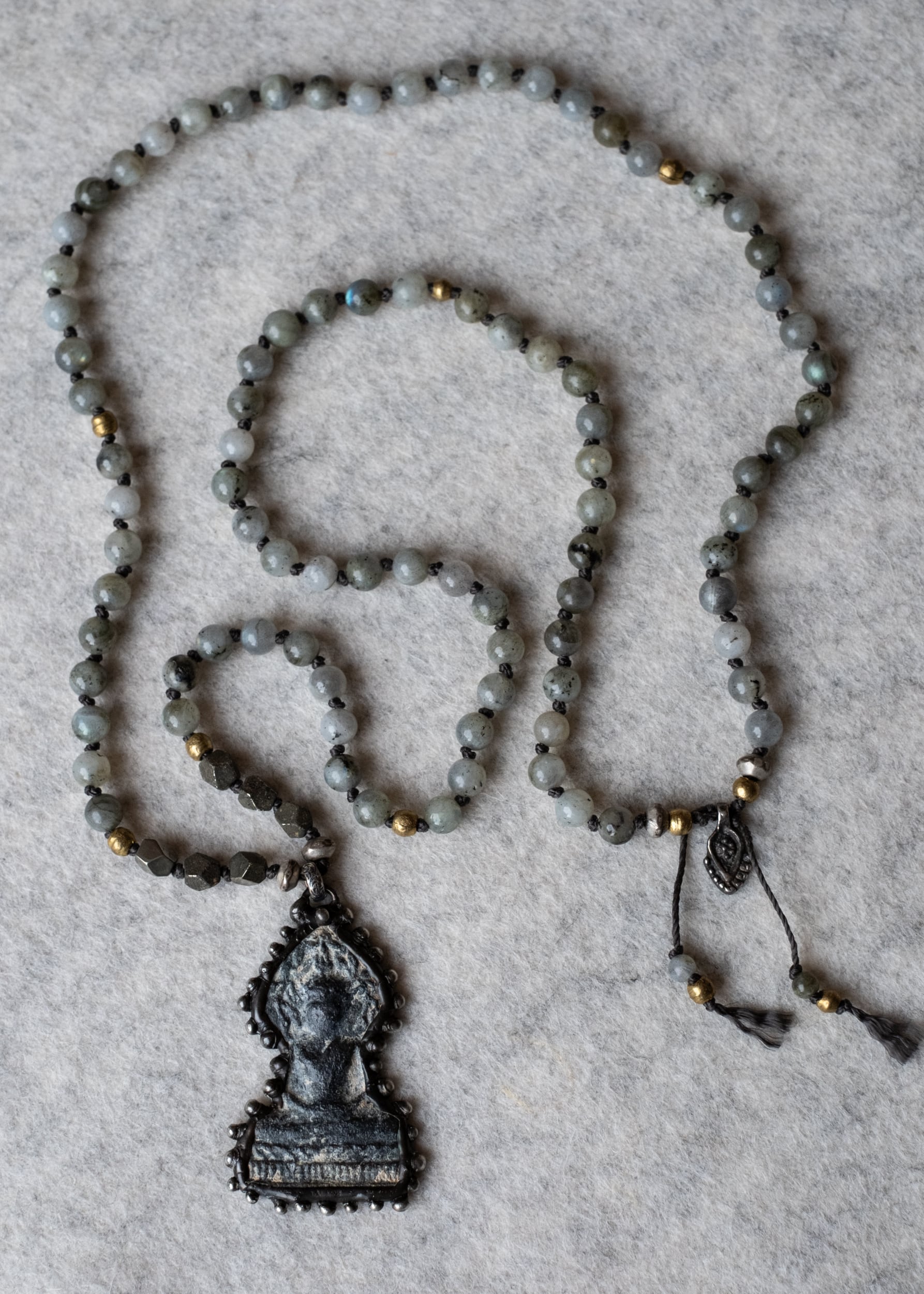 Guardian of Stillness Mala by Atelier 363, photo e