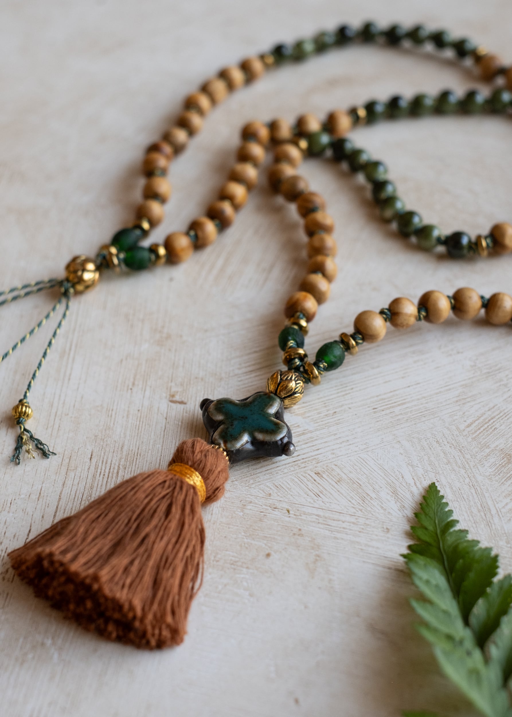 Verdant Bloom Mala Necklace by Atelier 363, photo d