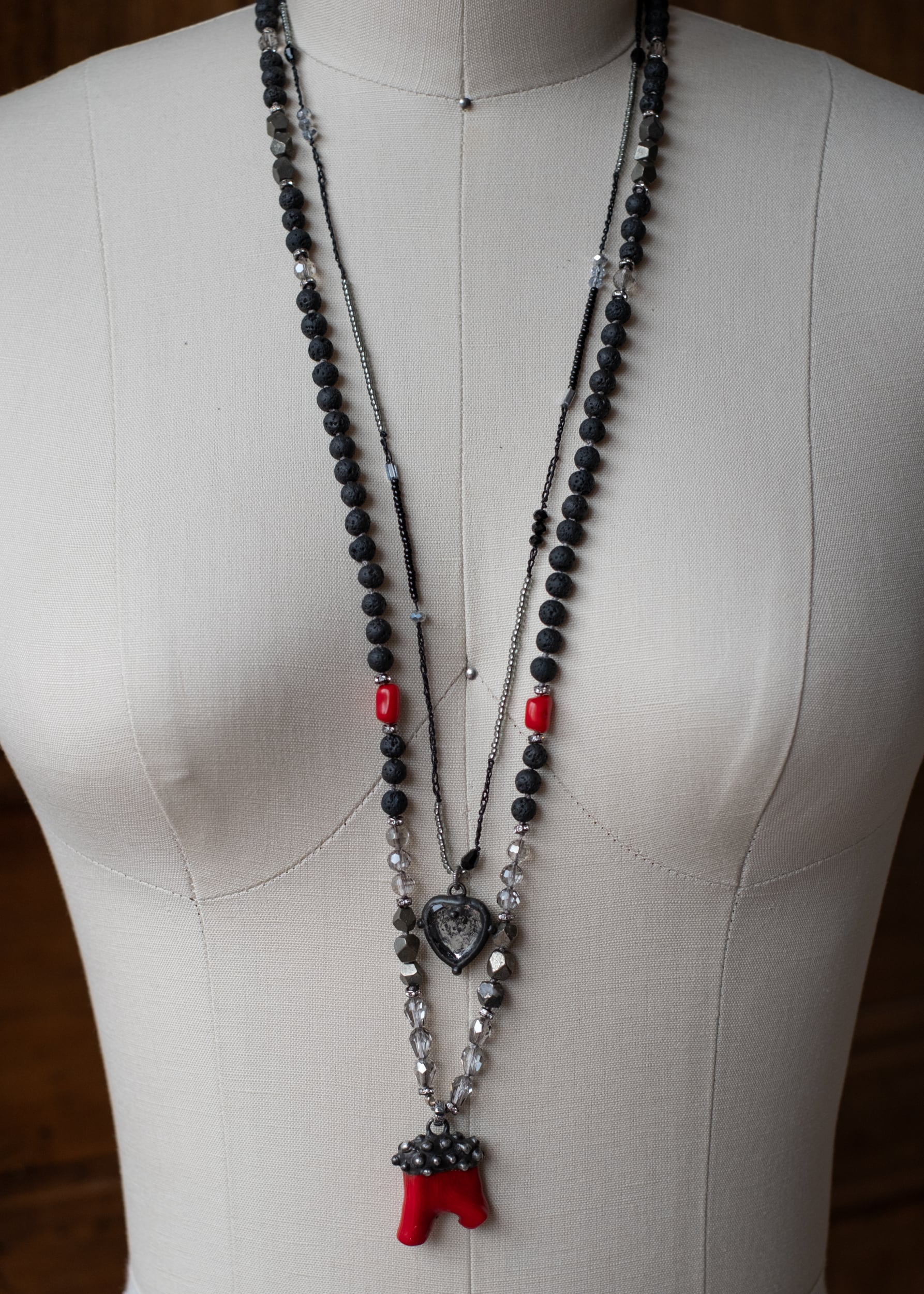 Coral Talisman Mala Necklace by Atelier 363, photo d