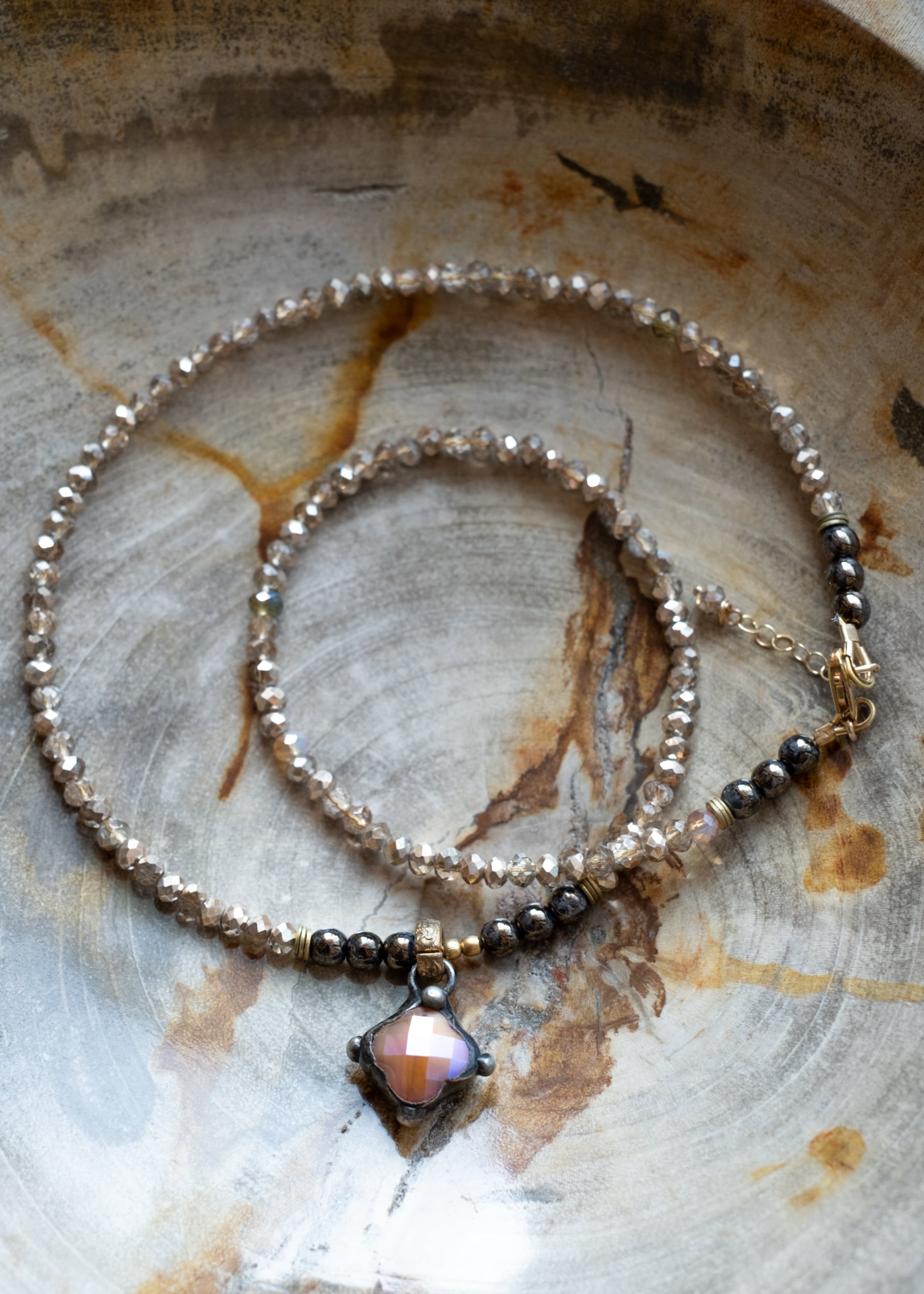Clover of Light Necklace by Atelier 363, photo b