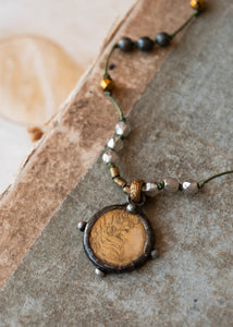 Eagle & Muse Vintage Replica Coin Necklace by Atelier 363, photo d