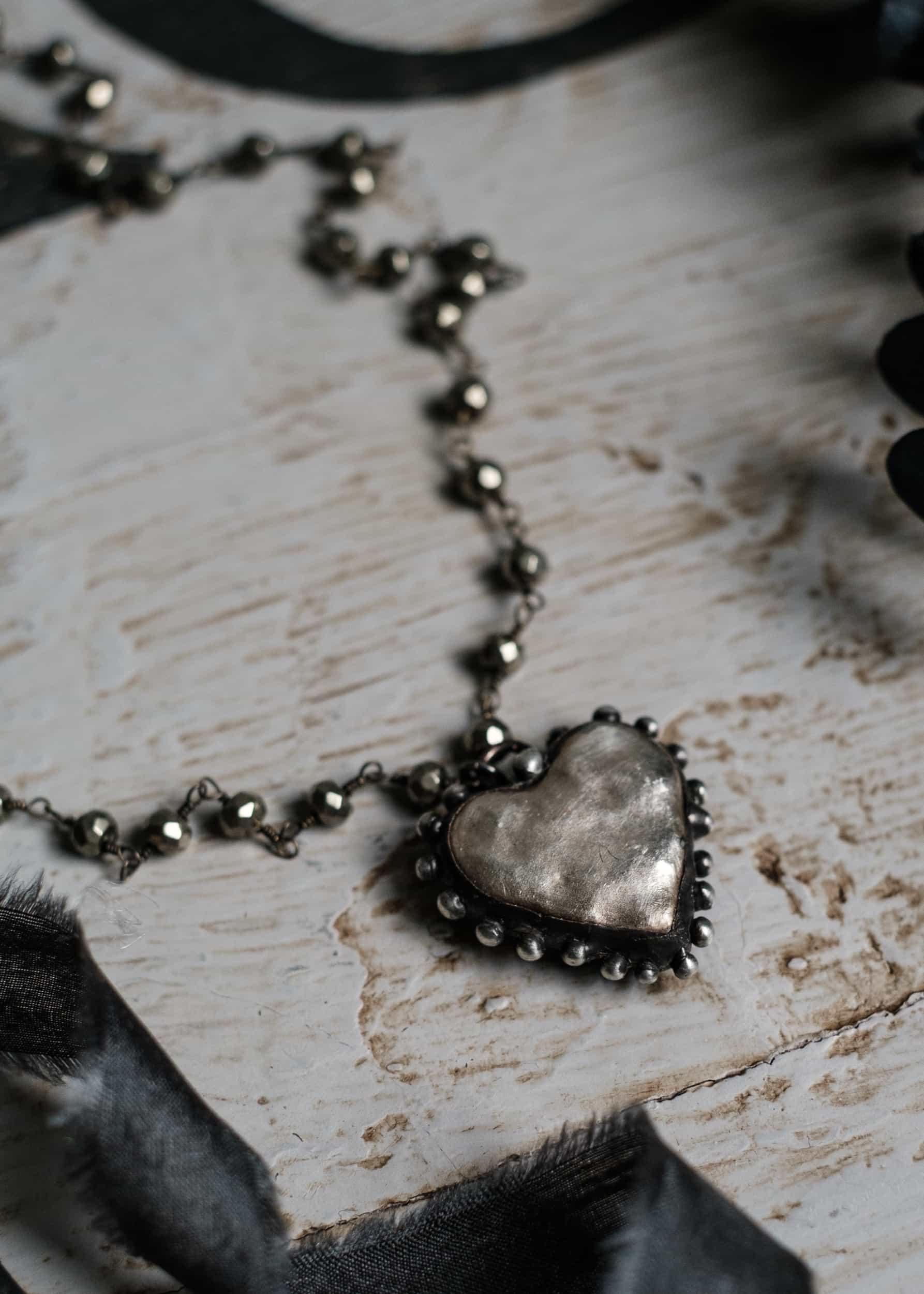 Divine Heart Necklace by Atelier 363, photo b