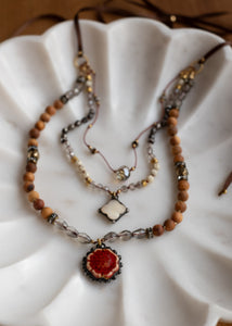 Scarlet Blossom Three Tier Necklace by Atelier 363, photo d