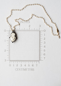 Burning Sacred Heart Necklace by Atelier 363, photo d