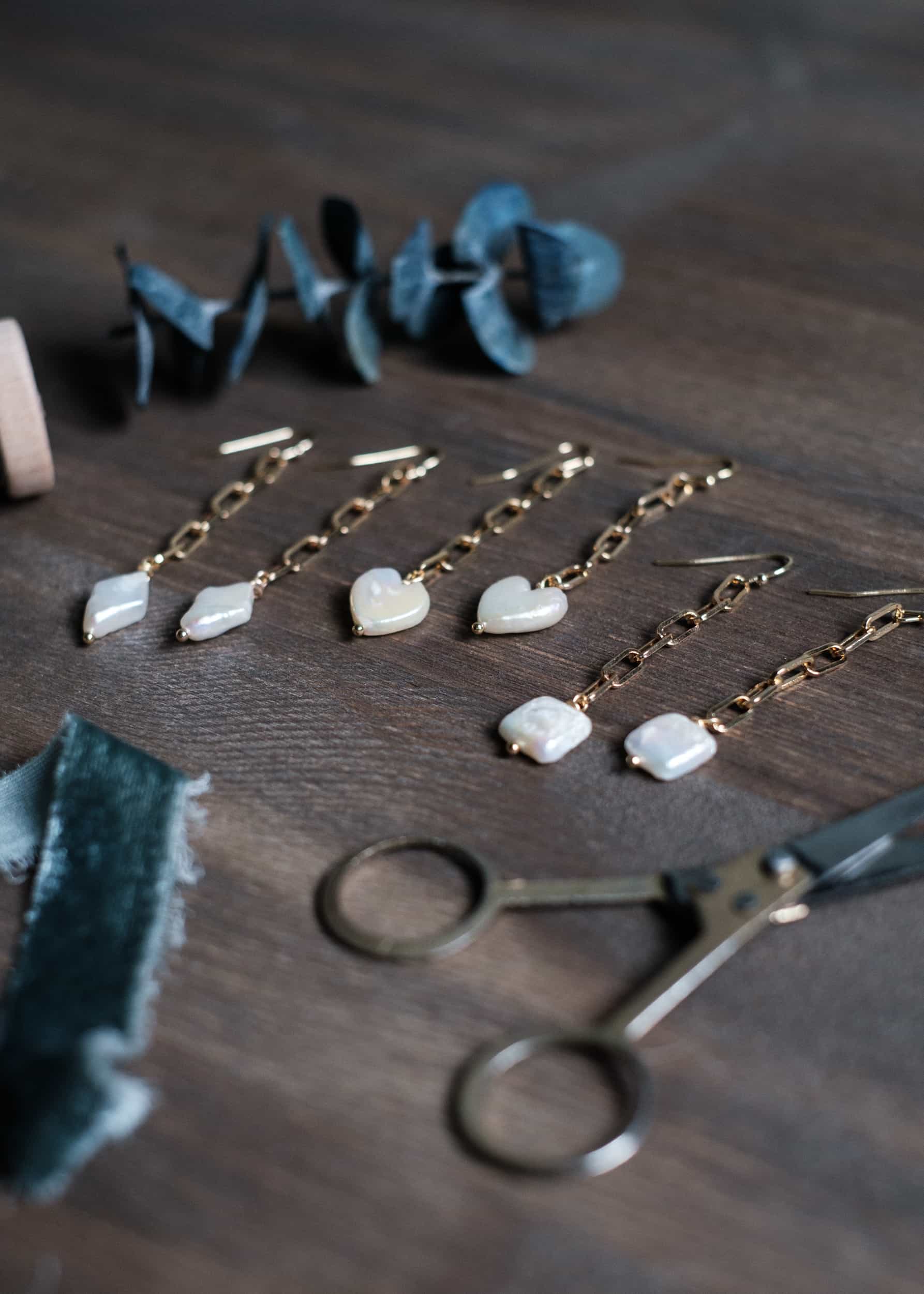 Alice in Wonderland Earrings by Atelier 363, photo c
