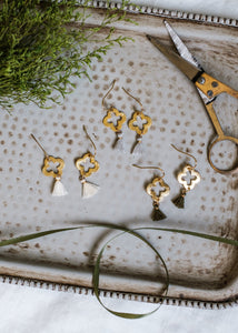 Gold Clover Micro Tassel Earrings by Atelier 363, photo d
